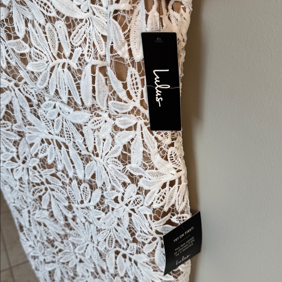 Lulu's Right Sheer Right Now White Lace Midi Sheath Dress Small NWT - Picture 3 of 6